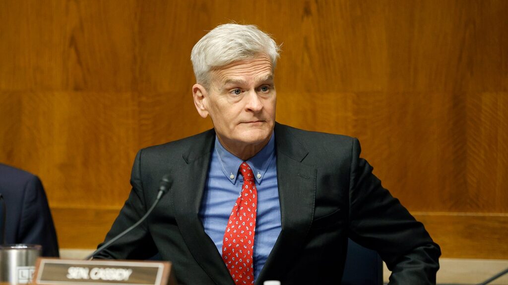 GOP Sen. Cassidy calls for probe after Border Patrol agent kills Minneapolis man